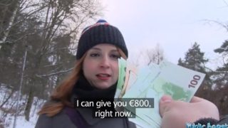 È riuscito a ingannare e scopare la ragazza con 800€!